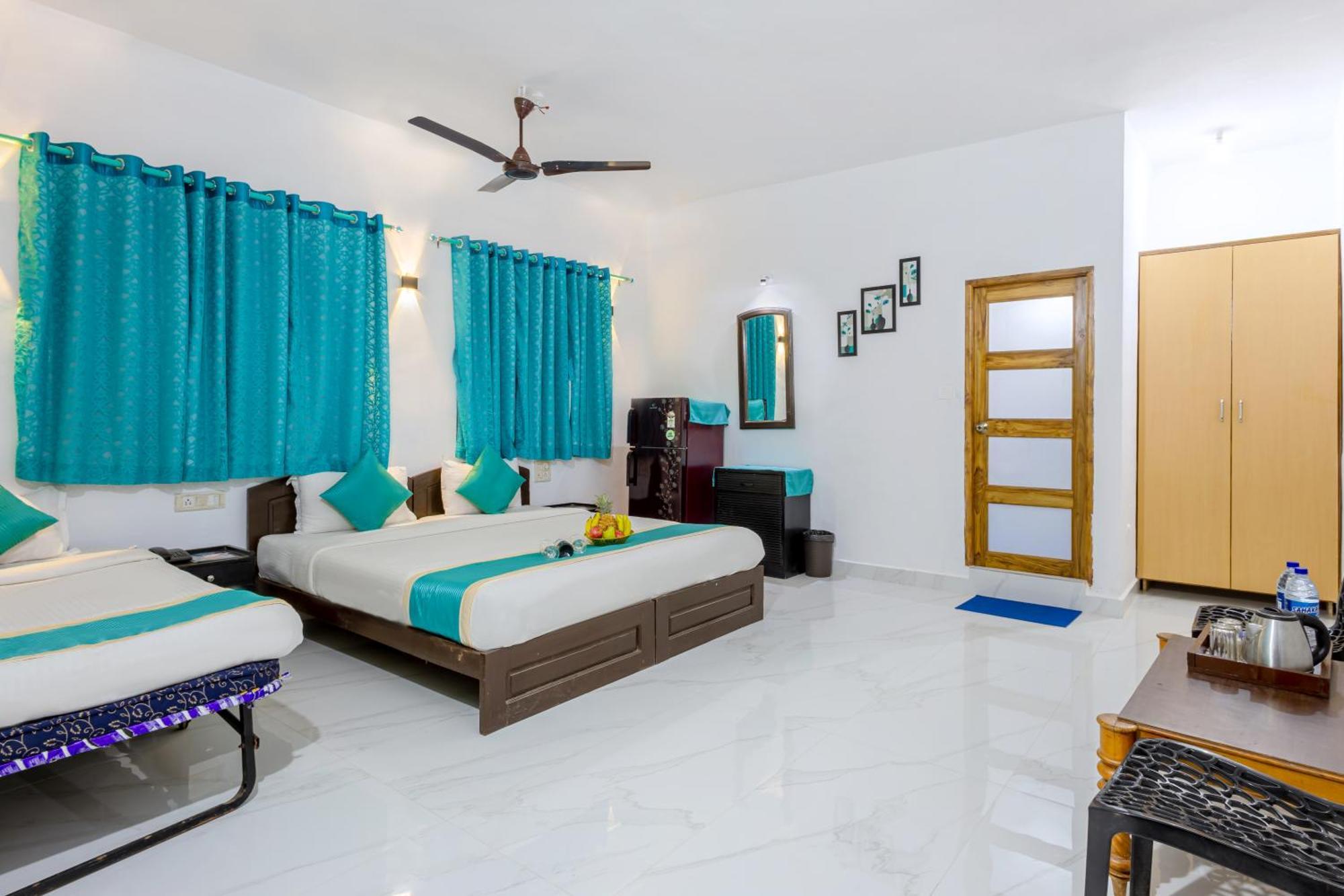 Baga Fantacia Beach Inn กาลังกูติ ภายนอก รูปภาพ